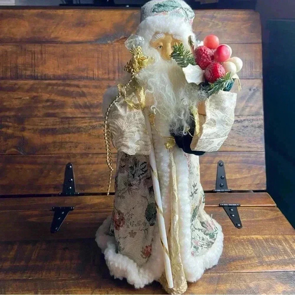 Elegant Old World Santa/Father Christmas Tree Topper White Fur 15” - Picture 1 of 13